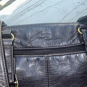 Stone Mountain Accessories Black Leather Men's Bag